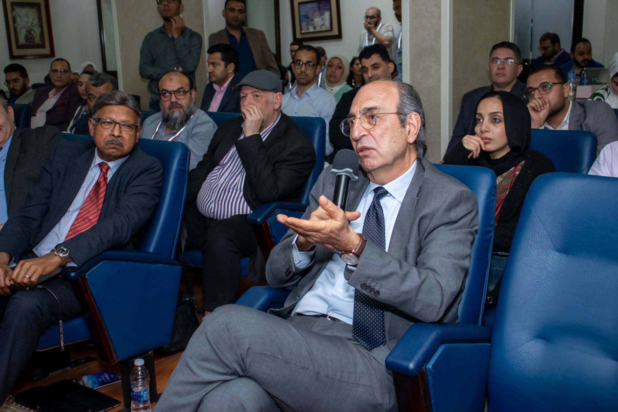 Breast surgery course teaching and discussion